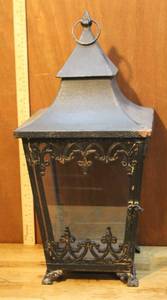 lot 143 image: large Lantern
