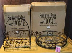 lot 308 image: Southern living trays with glass bottom