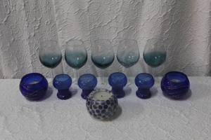 lot 220 image: 5 Teal Blue Crackle Wine glasses and 2 Partylite Cobalt Blue Calypso Glass  Candle Votive Tea Light Holders and more see pictures