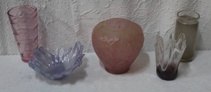 lot 286 image: Mixed Lot of vases some hand crafted