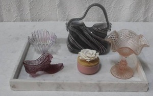 lot 287 image: Marble tray with fashion pink glass slipper and decorative glass handbag vase and much more