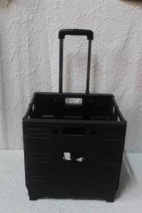 lot 337 image: Collapsible rolling tote with handle