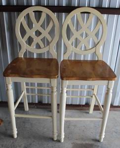 lot 402 image: two bar stools with backs