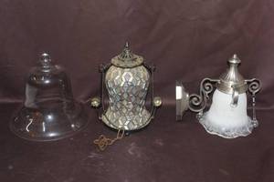 lot 397 image: Out side lights and more see pictures