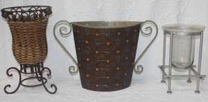 lot 457 image: mixed lot vases see pics