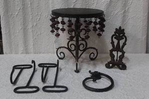 lot 458 image: small table and decor and more see pic.