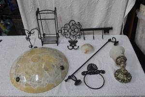 lot 466 image: light cover and wall decor and more see pics