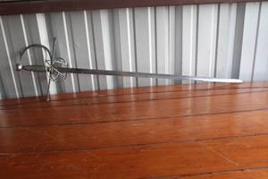 lot 510 image: Decorative sword