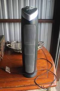 lot 525 image: Germguardian going to need a new filter