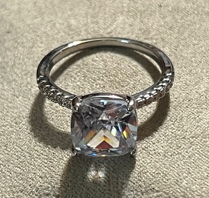 lot 33 image: .925 Silver Exquisite Square Round Cut Shiny Zirconia Engagement Ring