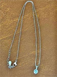 lot 43 image: .925 Sterling Silver Geometric Water Droplet Necklace