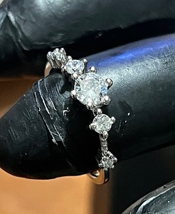 lot 61 image: Floral Design .925 Sterling Silver Ring wCubic Zirconia Inlay