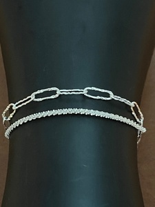 lot 94 image: .925 Sterling Silver Shiny Double Layer Hammer Pattern Paper ClipCauliflower Chain Design Bracelet