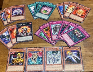 lot 124 image: Twenty Three (23) RARE Mosaic Yu-Gi-Oh Cards