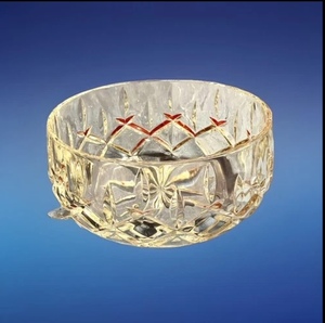 lot 133 image: GORHAM LADY ANNE LARGE CRYSTAL 9 SERVINGSALADFRUIT CENTERPIECE BOWL