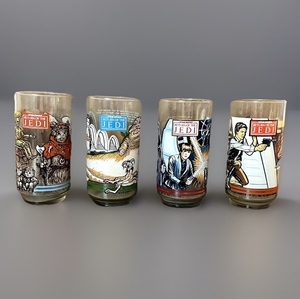 lot 142 image: 1983 Coca ColaBurger King Star Wars - Return of the Jedi Collector Glasses  Complete set