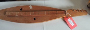 lot 398 image: Mountain Dulcimer 3 string