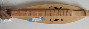 lot 403 image: Dulcimer 4 string
