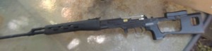 lot 427 image: Airsoft- E15120408444 & clip