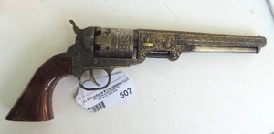 lot 507 image: The US 36 - COLT REVELOVER  REPLICA  -1851 - PROP GUN