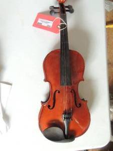 lot 394 image: Meadow Violin Beijing  44   23 in  needs strings