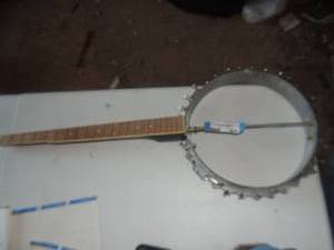 lot 819 image: banjo parts