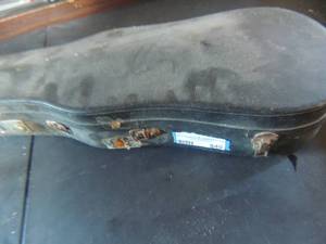 lot 840 image: violin case