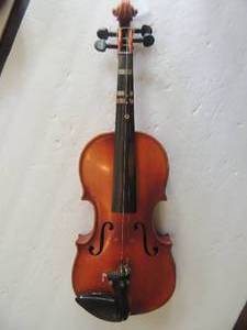 lot 856 image: violin size 14 xm- 100-14