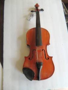 lot 860 image: VIOLIN  VENTURA  MODEL VLN-3,   44