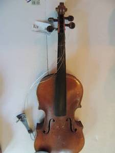 lot 878 image: violin - STRATIVARIUS Repro 1782 - needs repairs 44 Selmer