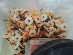 lot 1454 image: electric wire caps, roofing nail caps