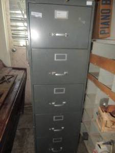 lot 1486 image: 5 drawer metal file cabinet