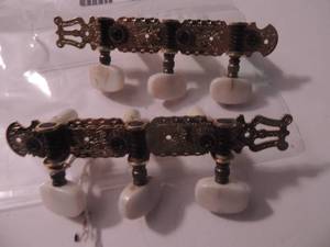 lot 1511 image: Waverly guitar tuning pegs