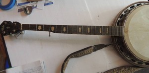 lot 1503 image: Lida banjo - intage- 5 string no strings with strap