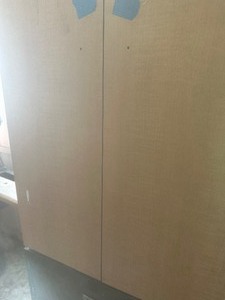 lot 1400 image: wooden cabinet 30h x 24w x 24d qty 2