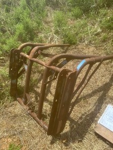 lot 1808 image: METAL LIFT FOR  TRACTOR 48 X 36 X   FORKS 60