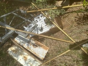 lot 1832 image: lot of metal