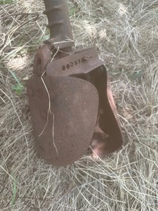 lot 1849 image: vintage post hold digger