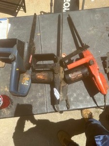 lot 1795 image: 3 elect chain saws