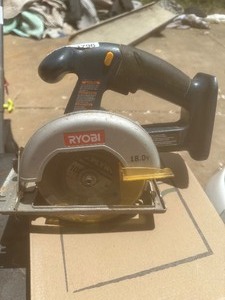 lot 1796 image: ryobi 5 skill saw, black and decker skill saw