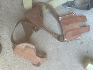 lot 1603 image: shoulder holster and safety harness