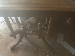 lot 1627 image: vintage end table 30 w x 21 d x 27 t