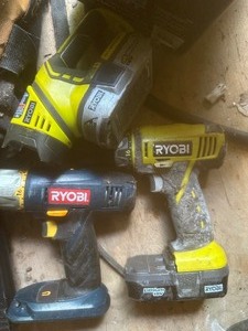 lot 1646 image: ryobi power tools elect staple gun and more