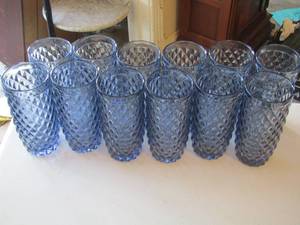lot 75 image: ART GLASS BLUE POINT DRINKING GLASSES  QTY 12