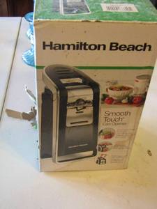 lot 78 image: Hamilton beach smooth touch can opener
