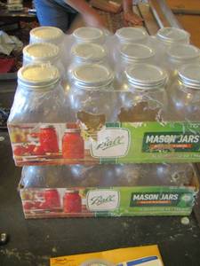 lot 85 image: 2 new cases of mason jars