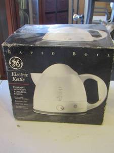 lot 91 image: GE rapid boil tea kettle