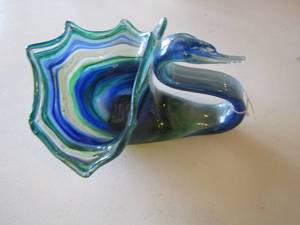 lot 93 image: blue swan case multi color beautiful piece