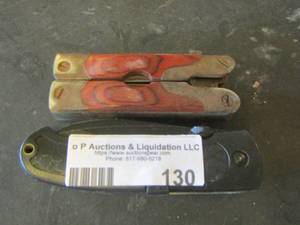 lot 130 image: 2 small pocket knives