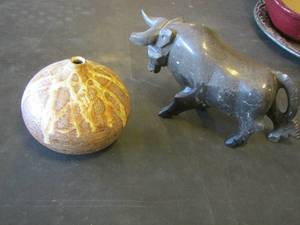 lot 168 image: stone bull - dcor